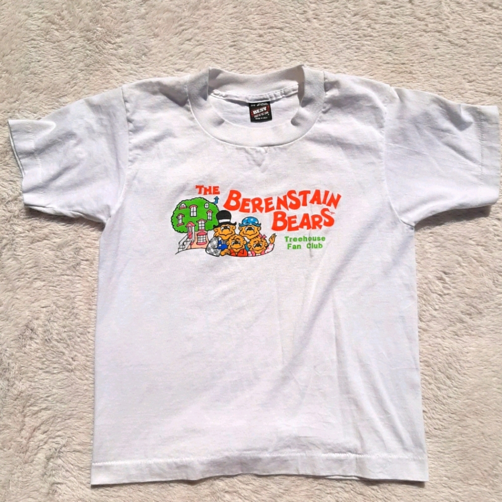 The Berenstain Bears Tree House Fan Club Tee Shirt